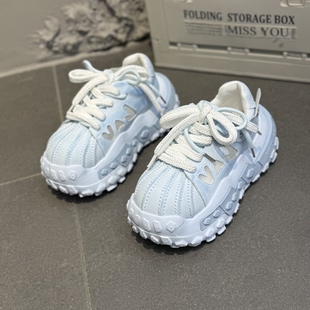 糖果色贝壳头丑萌洋气厚底面包鞋女2026春季新款潮流时尚休闲鞋女