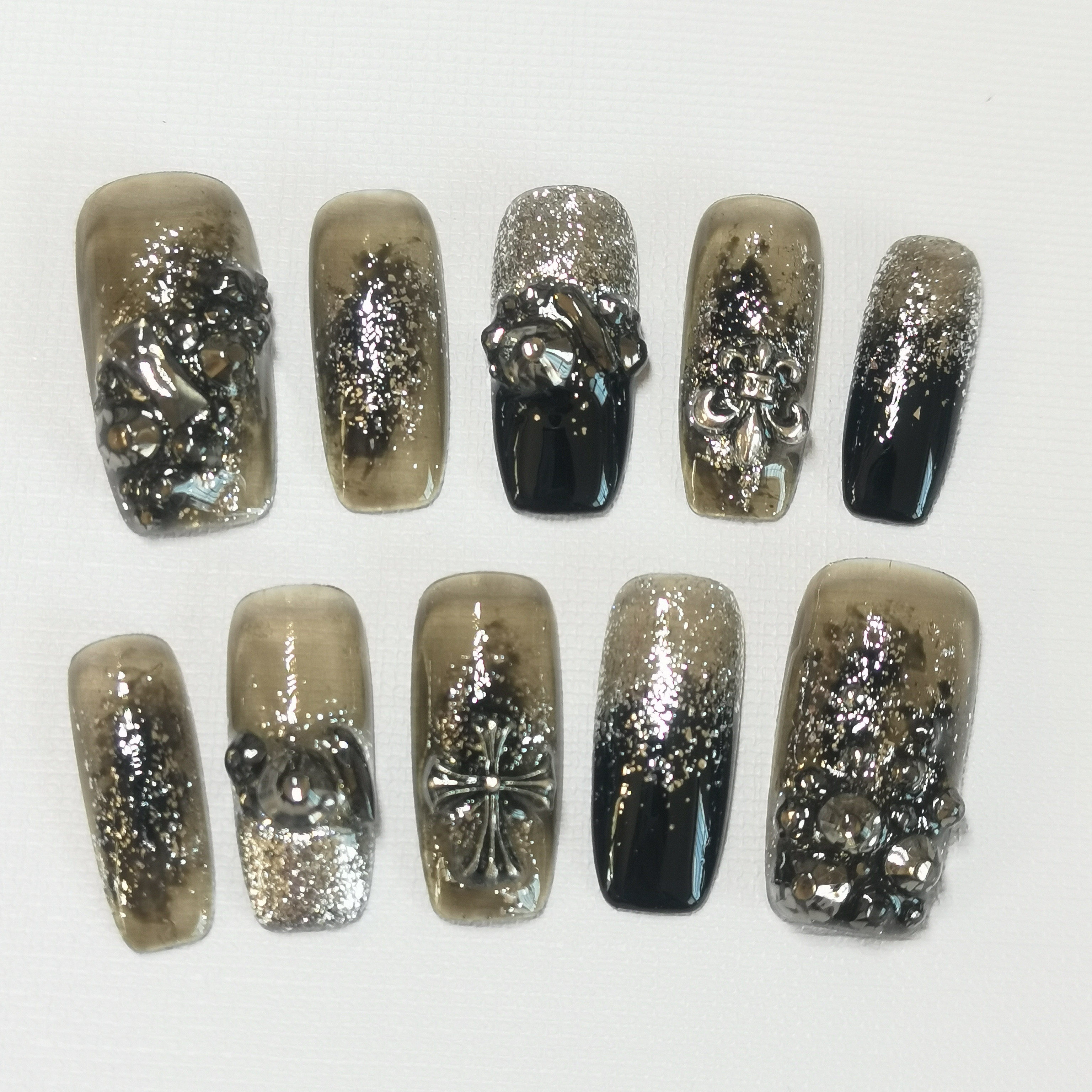 秋季黑色晕染朋克纯手工制作光疗美甲假指甲贴片暗黑矿黑钻穿戴甲