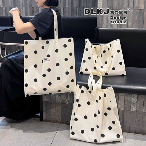 波点磨砂塑料手提袋子定制加厚衣服礼品购物袋批发服装店袋子专用