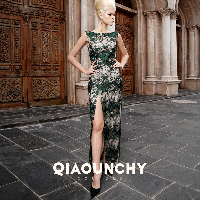 精工刺绣俏云曦牡丹花高腰连衣裙