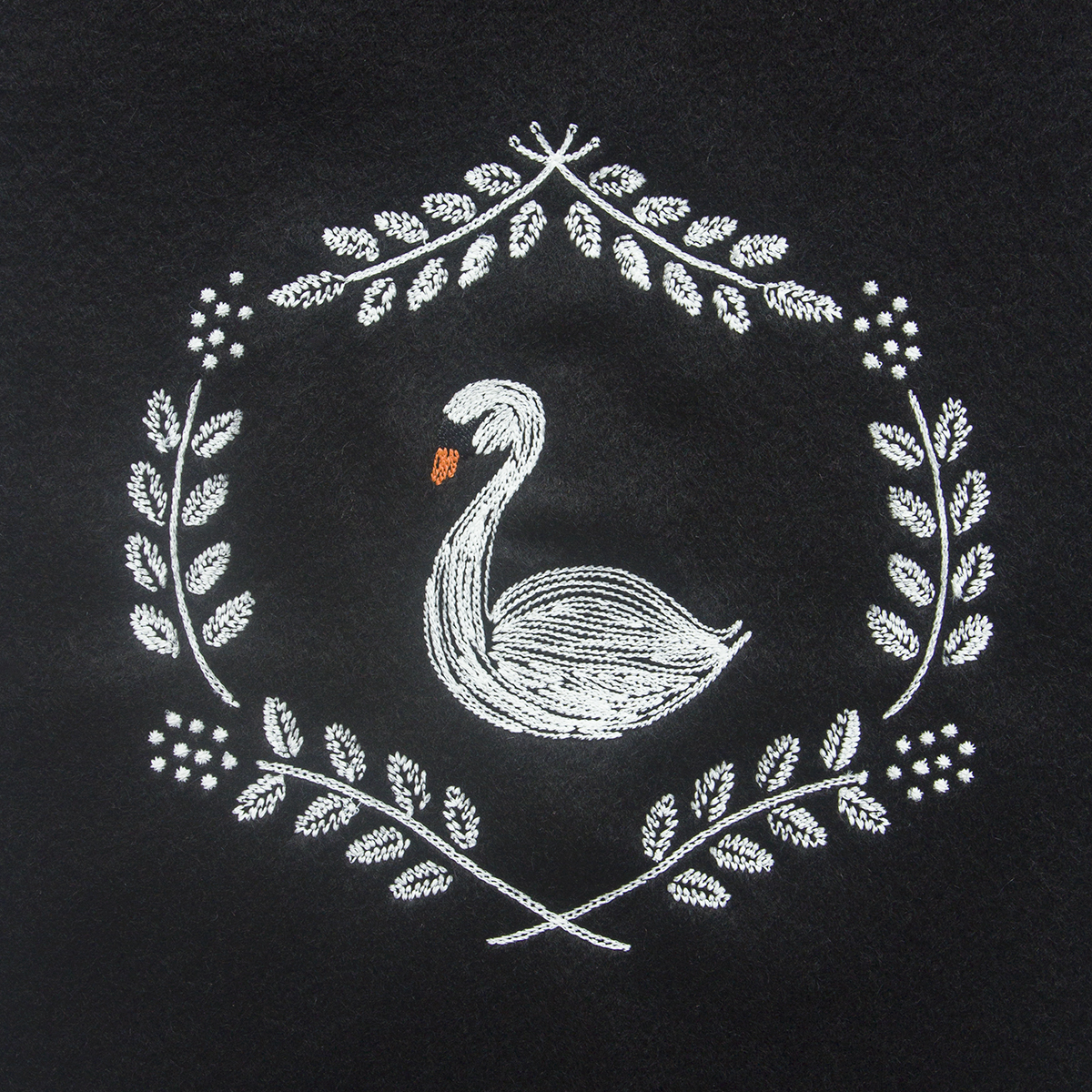 原创刺绣纯羊绒围巾礼盒送礼