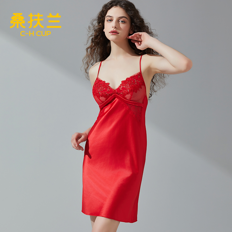 桑扶兰红色吊带睡衣裙女2025夏裸感蕾丝结婚家居服连衣裙性感