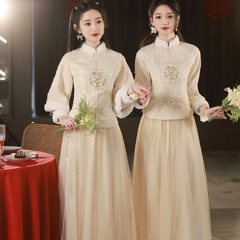 加绒伴娘服2024新款香槟色款新中式姐妹团显瘦高级秀禾服中国风复图片