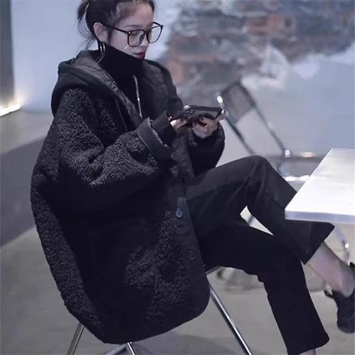 WHISPER*25AW小众潮牌联名高级感夹棉加厚黑色连帽羊羔毛外套