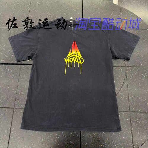 NIKE男子做旧款莫兰特短袖T恤