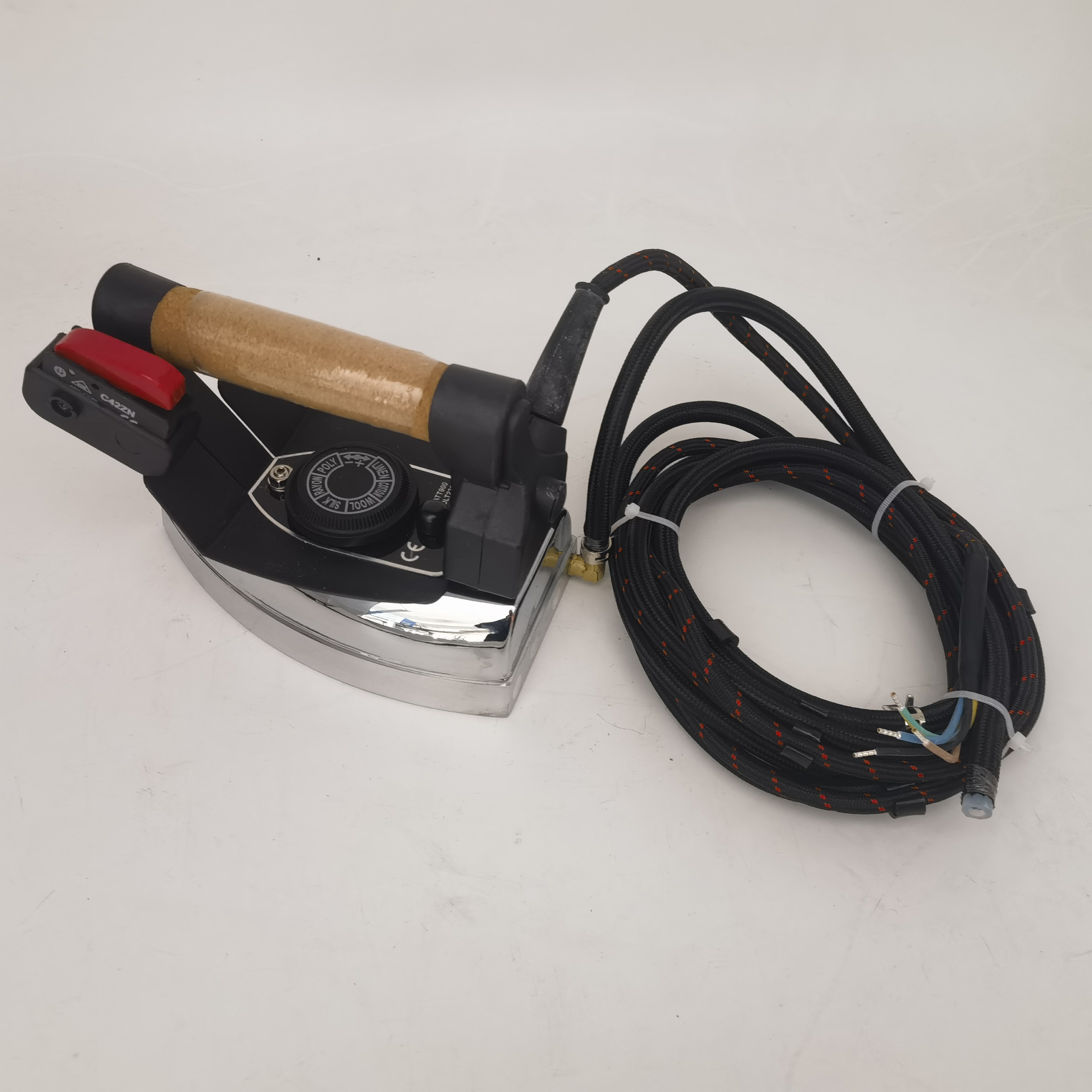 意大利款熨斗1000电加热蒸汽熨斗 锅炉连斗用电加热烫斗