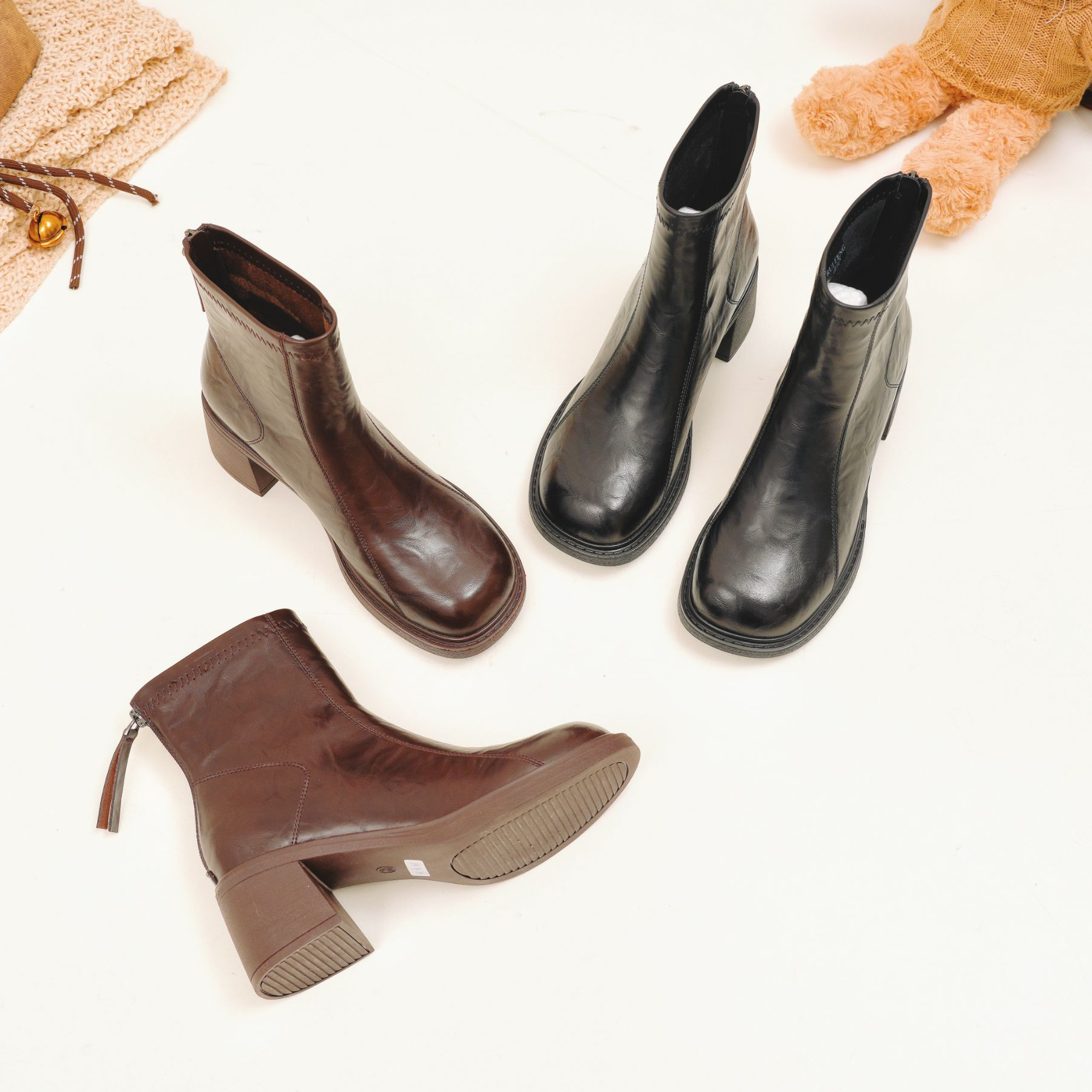 2025新款复古港风圆头冬季保暖增高短靴粗跟百搭时尚瘦瘦马丁靴,女鞋,马丁靴,淘宝优惠券,粉丝福利购,淘宝优惠卷