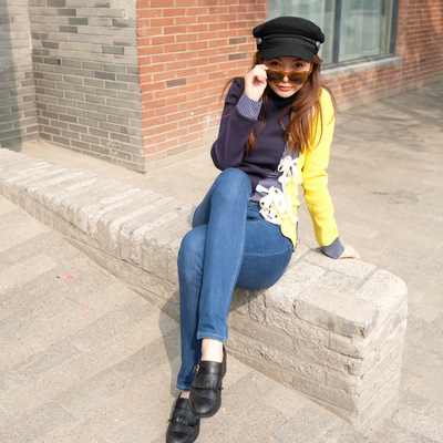 拼色不规则系带镂空高领女士毛衣