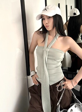 Wuu2sweet吴太甜 烫钻挂脖绑带抹胸背心女时尚辣妹设计感无袖上衣