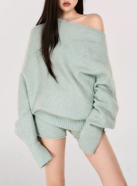 LY ANAN 薄荷曼波斜肩长袖软糯套装女宽松慵懒高级感针织上衣短裤