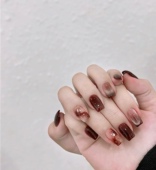 车厘子酒红晕染猫眼跳色新年美甲成品黄黑皮巨显白新娘手工穿戴甲