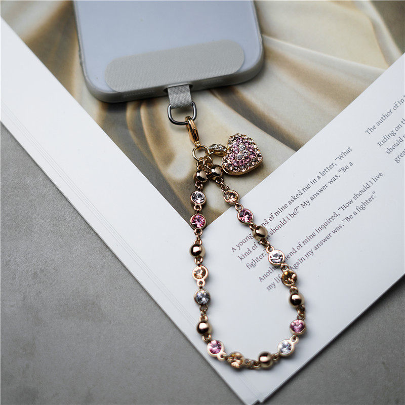 轻奢心心手机链金属水钻手腕挂链女款精致水晶手机挂绳手机壳挂件