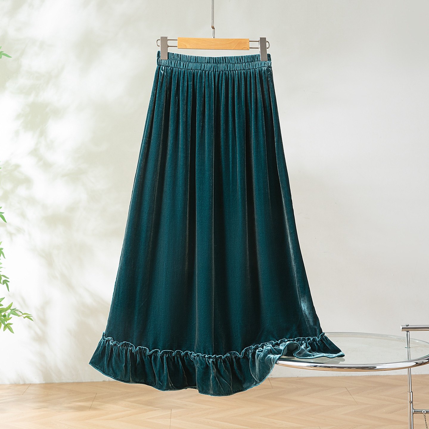 法式气质小A裙时尚显瘦木耳裙摆设计感黑色桑蚕丝绒半身裙松紧腰