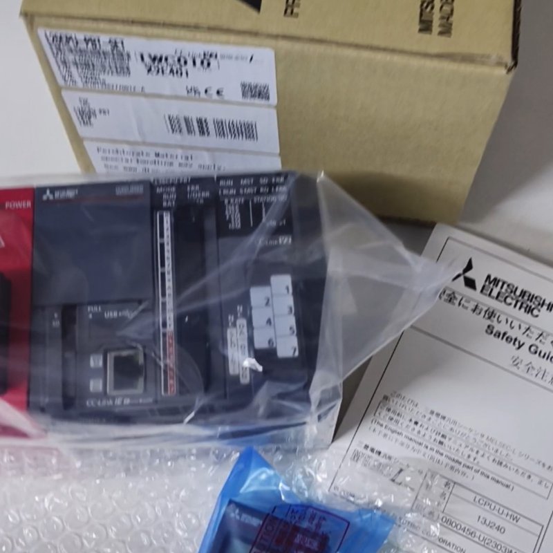 三菱L系列 L26CPU-PBT-SET，一组 日本原装全新