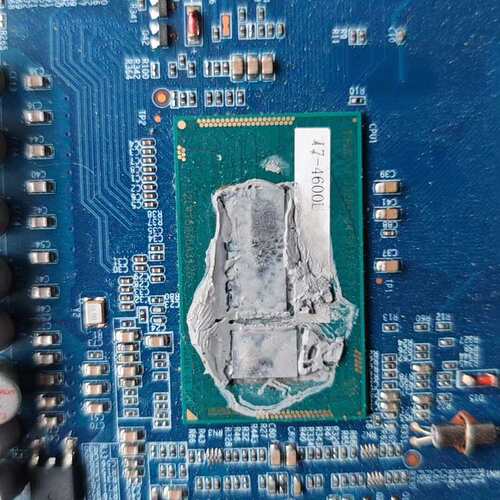 i7 4600u板载cpu，一板机拆机，带板出，需要的老板滴