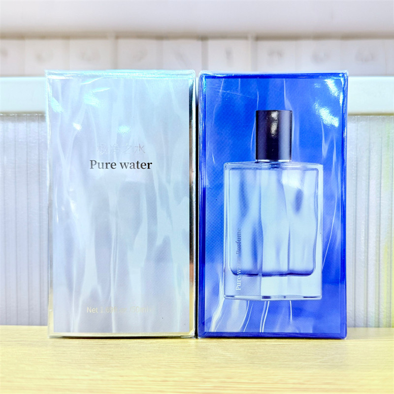 MINISO名创优品极净之水香水沐光澄木50ml