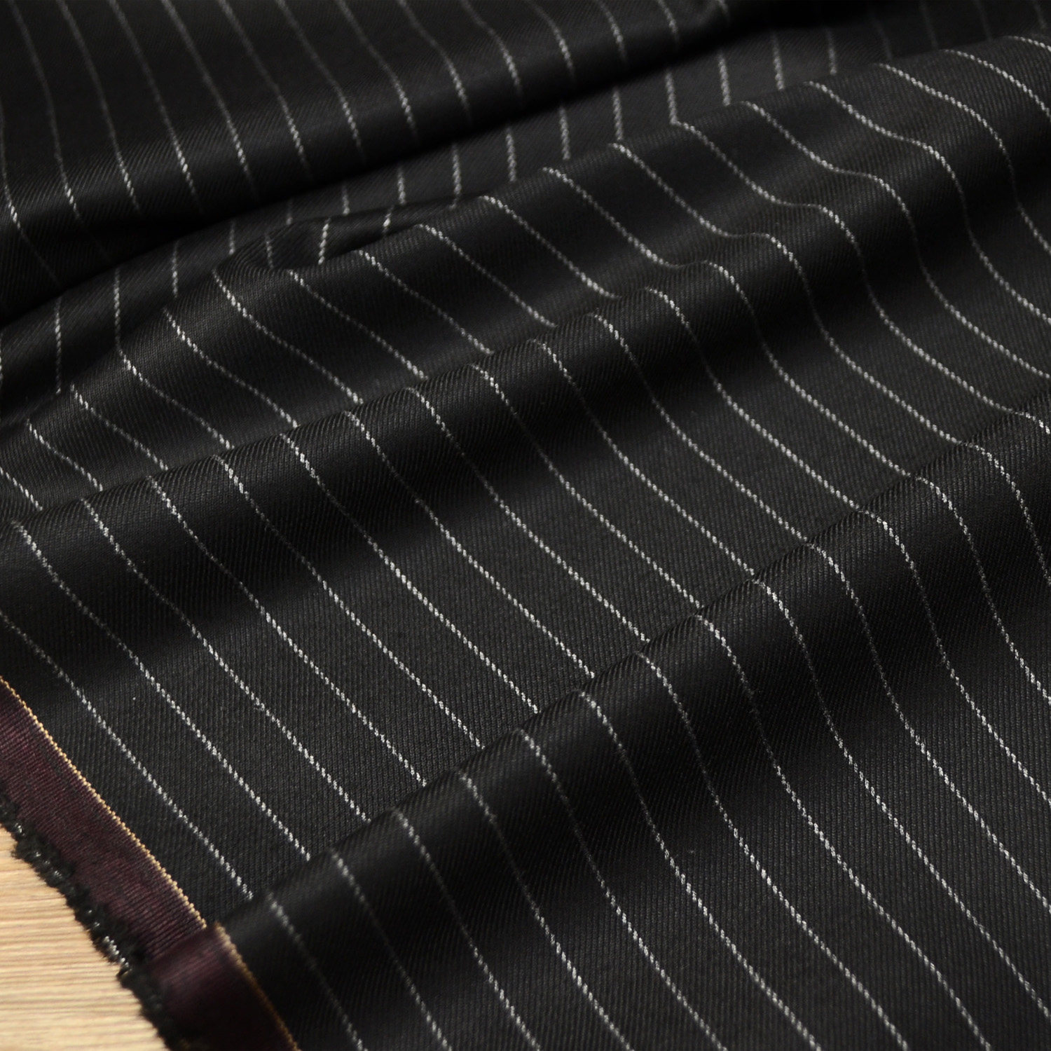 进口高级精纺黑色底浅灰条纹西装西裤布料 微弹力不易皱 职业装