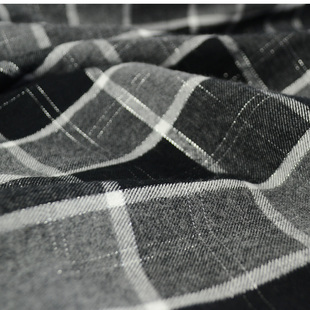 高档灰黑格闪亮银丝交织磨毛拉绒纯棉布料 柔软舒服 衬衫薄外套料