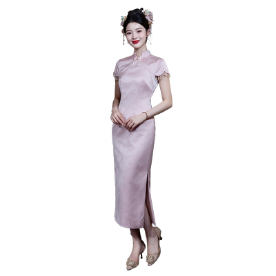 粉色中式订婚旗袍结婚礼服