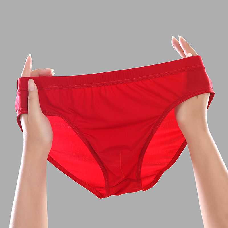 高档面料冰丝三角裤修身性感