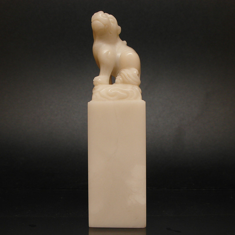 天然产地巴林石瓷白冻石瑞兽雕钮印章篆刻石料