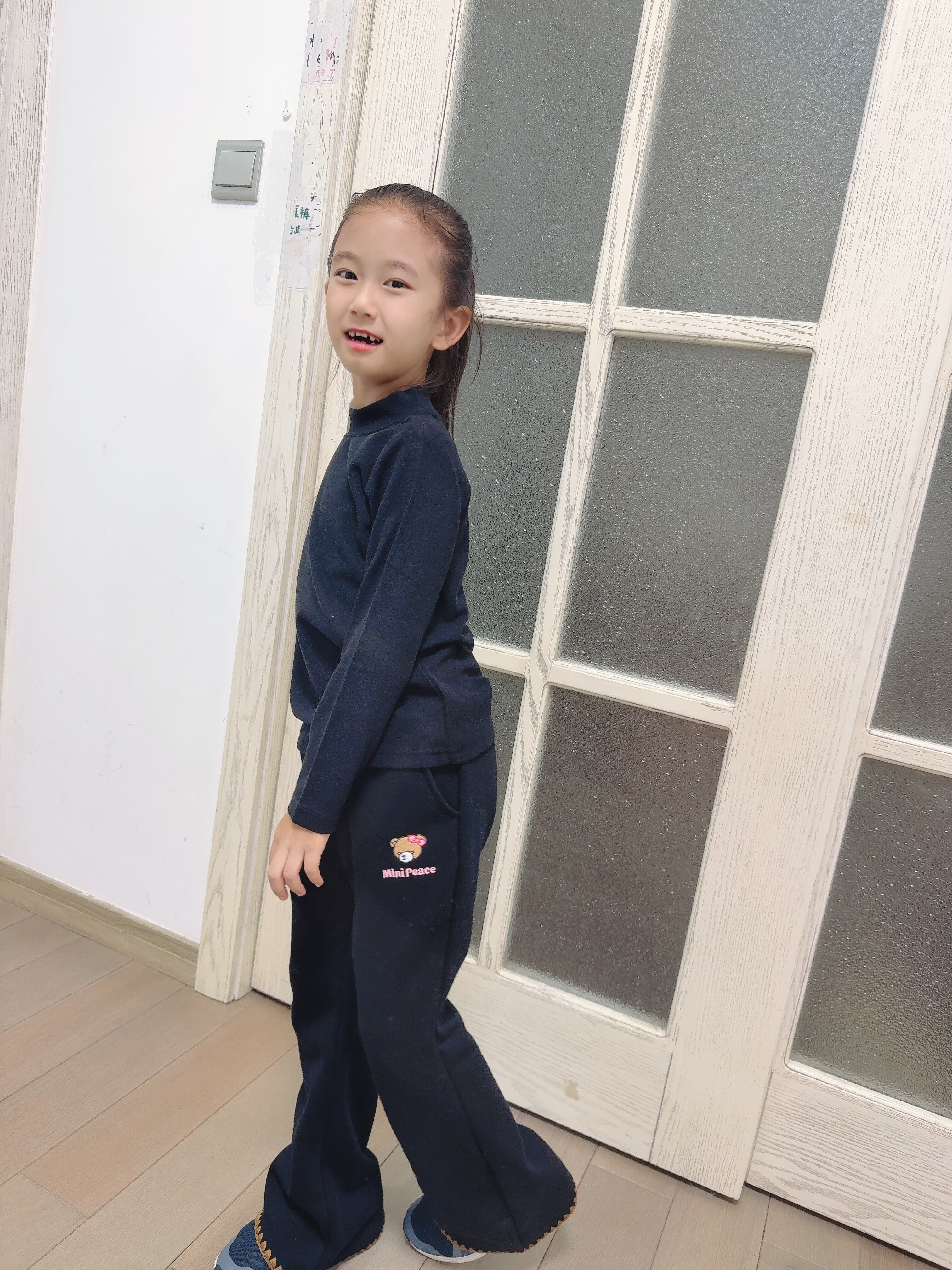 华绒打底衫（买过我家成人的盲冲，越洗越柔软，不变形不发硬）