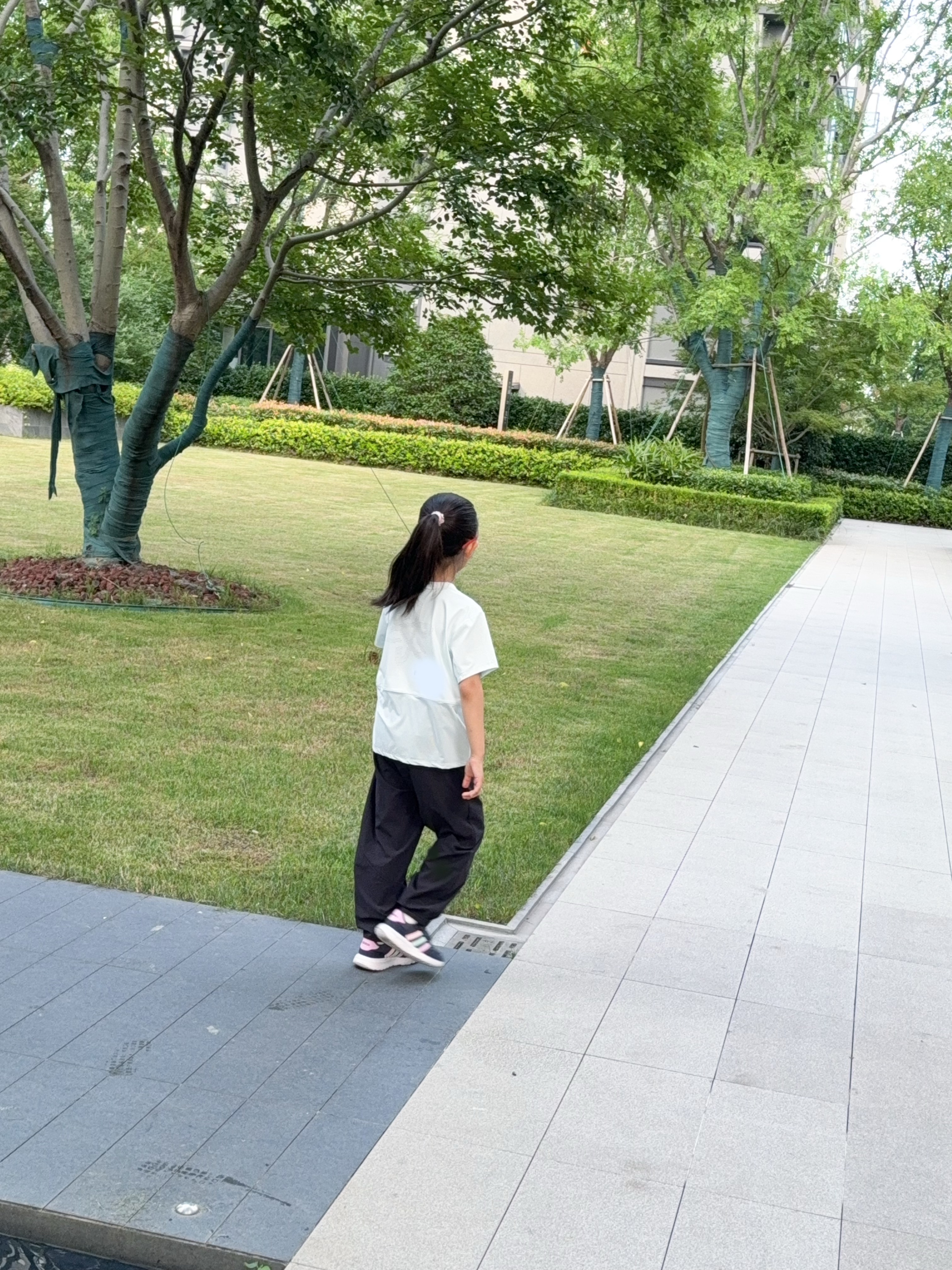 运动速干短袖(保真!妹妹130,大小富余，售完无补，随缘。)
