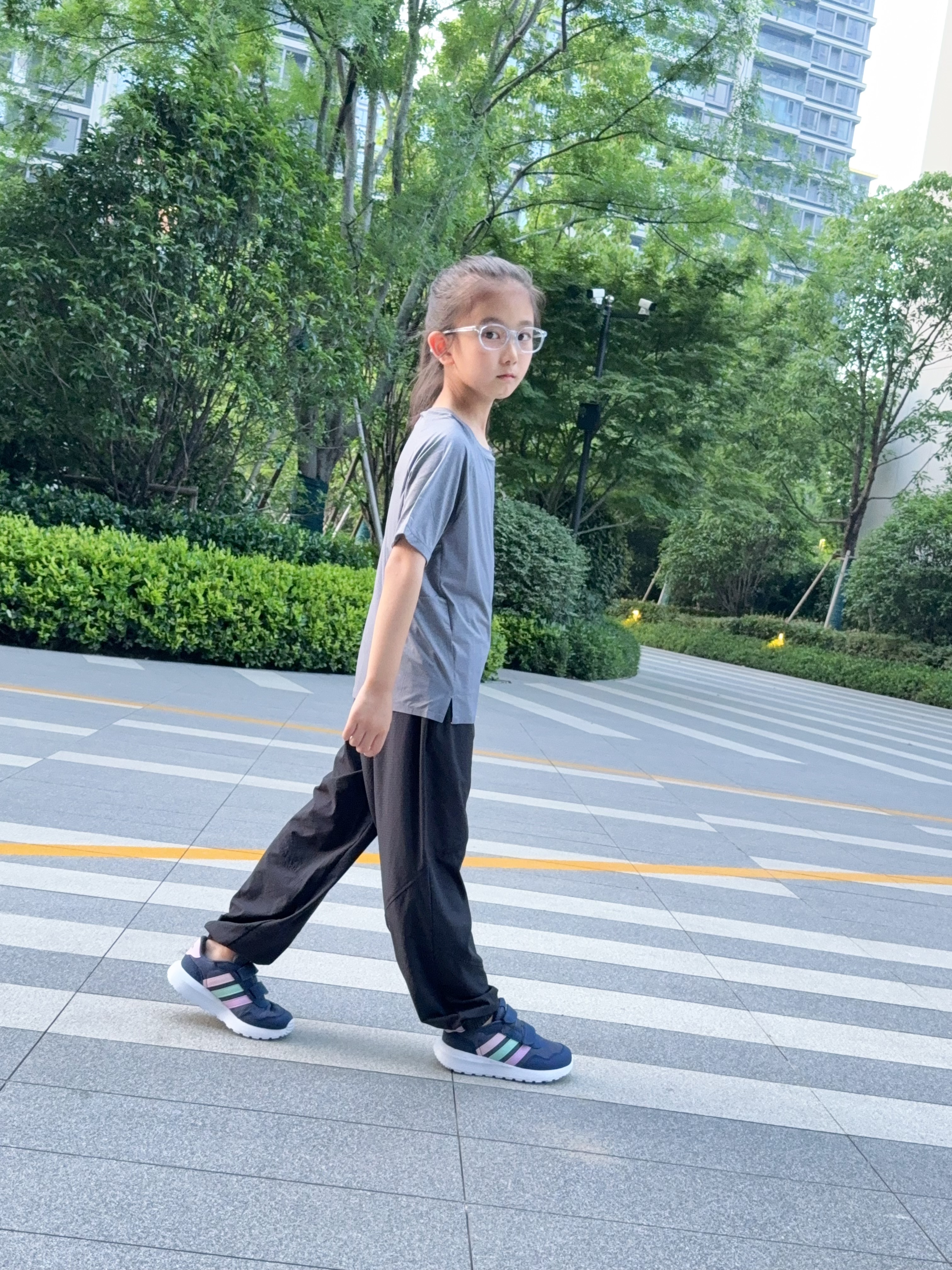 MD速干T(无法形容的舒服，修身版，拍大一码，妹妹130，保真的!）