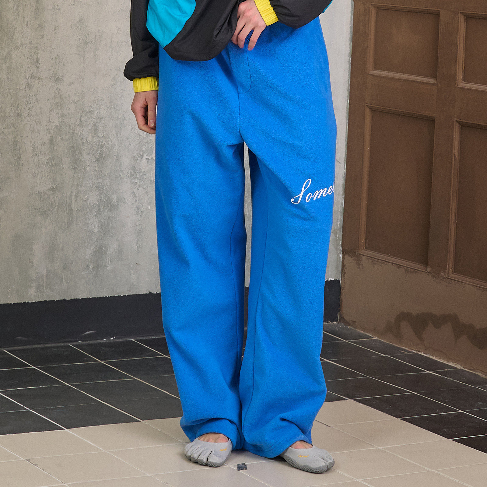 s45摇粒绒抓绒抽绳基础休闲生活宽松字母印花卫裤双色休闲裤男女