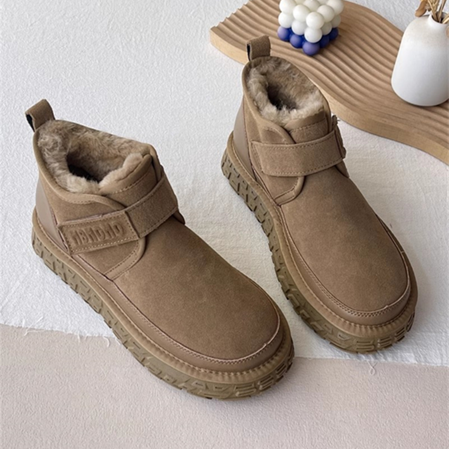 保暖羊毛真皮男士短筒加厚雪地靴