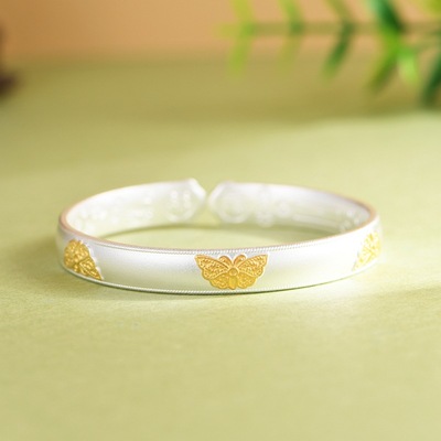 蝴蝶如意素银飘金工艺吉言银镯子
