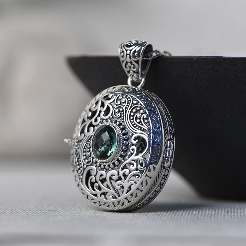 古银铺S925纯银复古泰银工艺吊坠女款可打开香囊香薰照片盒子项坠