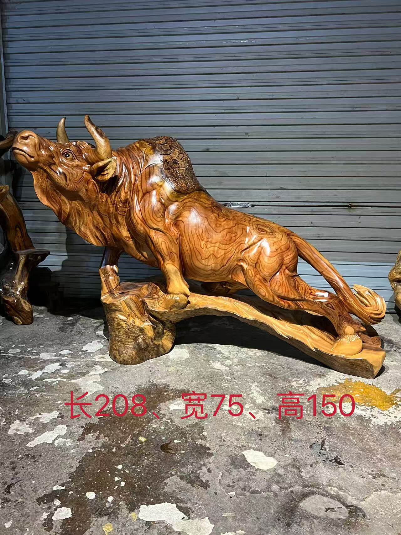 百年香樟牛气冲天牛摆件实木雕刻工艺品家居客厅办公室装饰品送礼