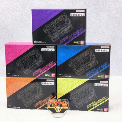 万代DX蝗虫野狼飞鹰蝎子密匙