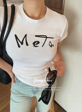 白色字母短袖T恤女上衣夏季新款修身短款显瘦紧身百搭体恤港风潮