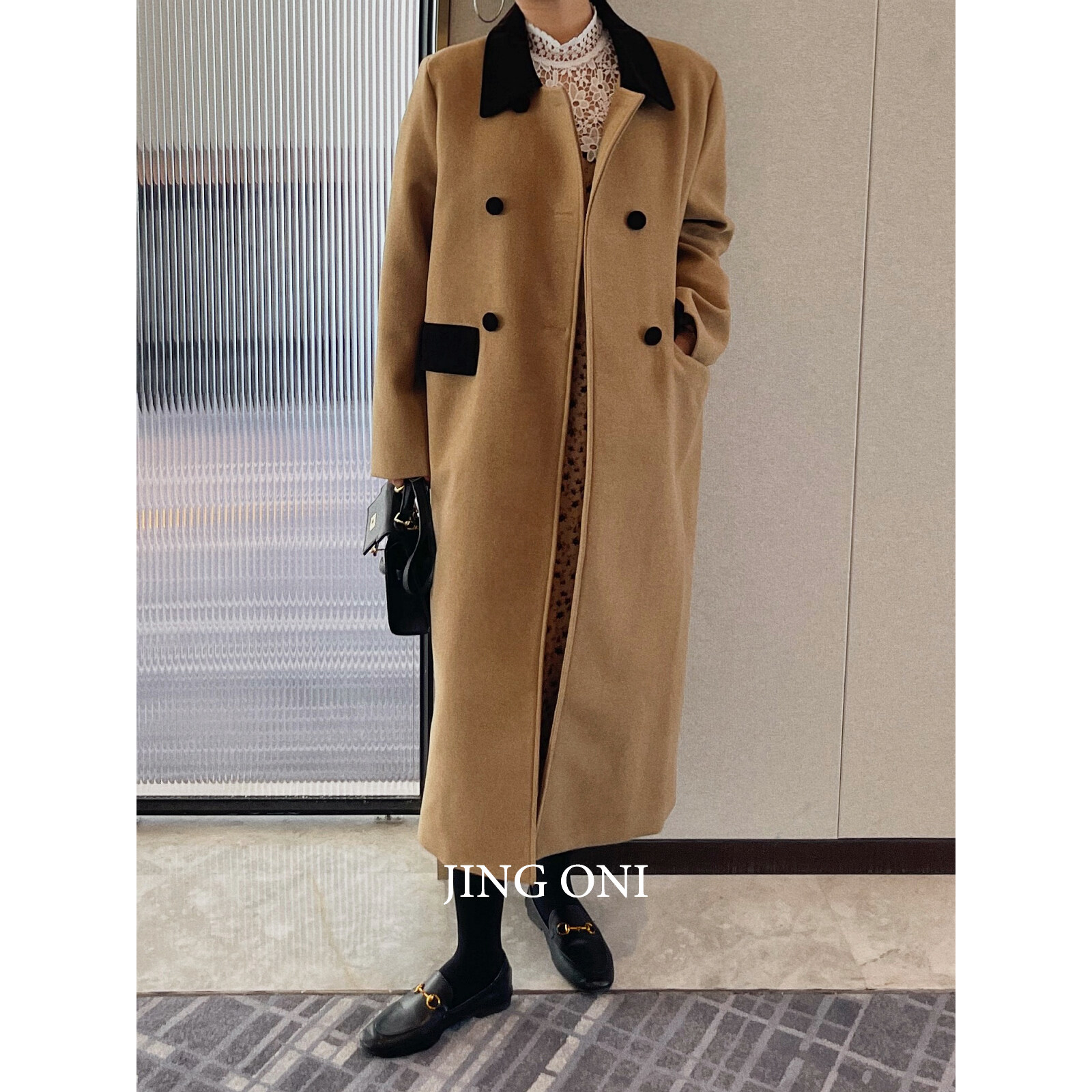 限时95折撞色毛呢大衣