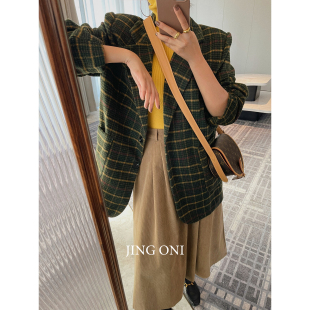 绿色格子毛呢子外套大衣女2024年秋冬季新款西装韩版复古气质显瘦