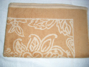 52×82厘米155克柔软略厚全天然彩棉提花大枕巾