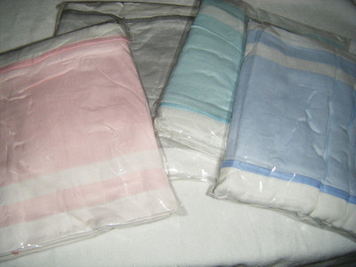 新款厘米柔软淡雅凉感三层盖毯