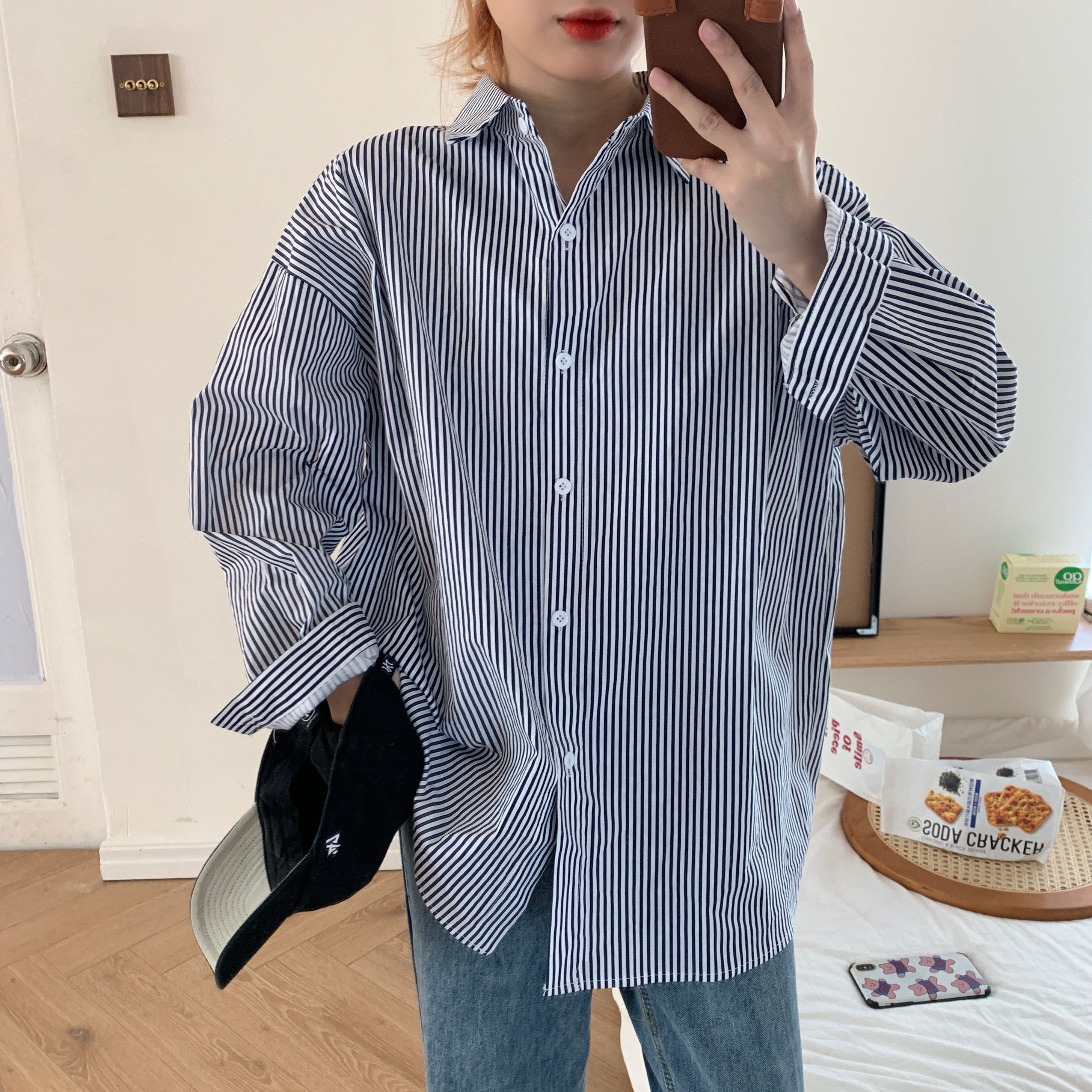 Real shot real price design sense minority shirt female spring Korean loose Stripe Shirt female
