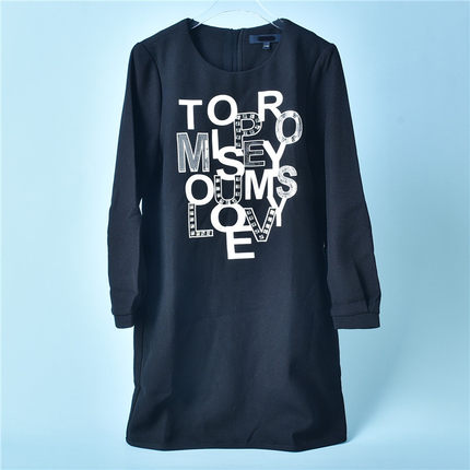 68品质韩版直筒舒适长袖连衣裙L71709亮片字母印花圆领青春卫衣裙