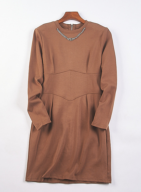 528韩版纯色时装长袖连衣裙女75444春秋圆领项链装饰修身包臀中裙