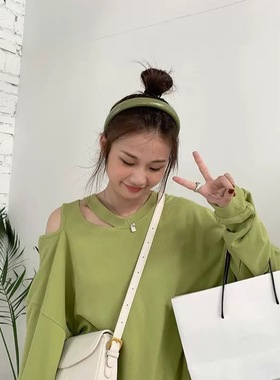 春秋胖mm显瘦斜肩上衣女318H81943大码遮肚子慵懒风露肩长袖卫衣