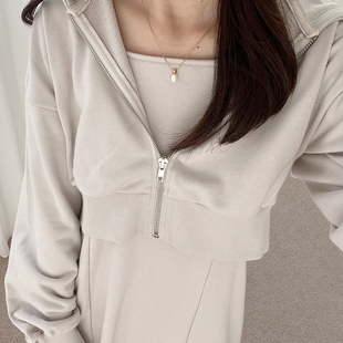 时尚 春秋季 少女风短外套 连帽卫衣L84573拉链开衫 日单潮牌女生短款
