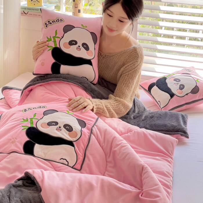 加厚AB版婴儿绒可爱熊猫抱枕被子办公室午睡枕头二合一汽车上靠垫