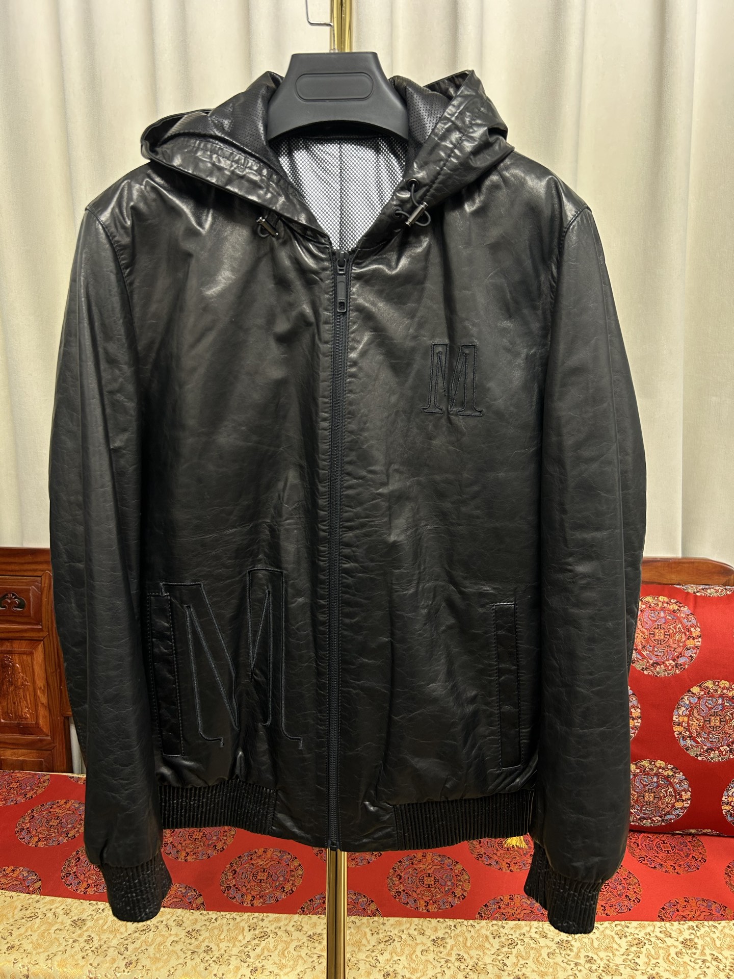 男士高端皮衣头层牛皮胎牛皮连帽小码特价机车夹克黑色真皮皮衣