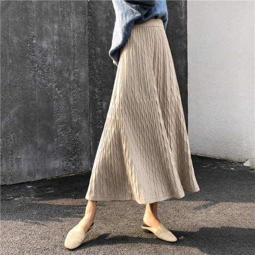 Video footage has been tested for mid-long skirts in the Korean version of women's A-shaped skirt with high waist in autumn and winter knitted half-length skirt