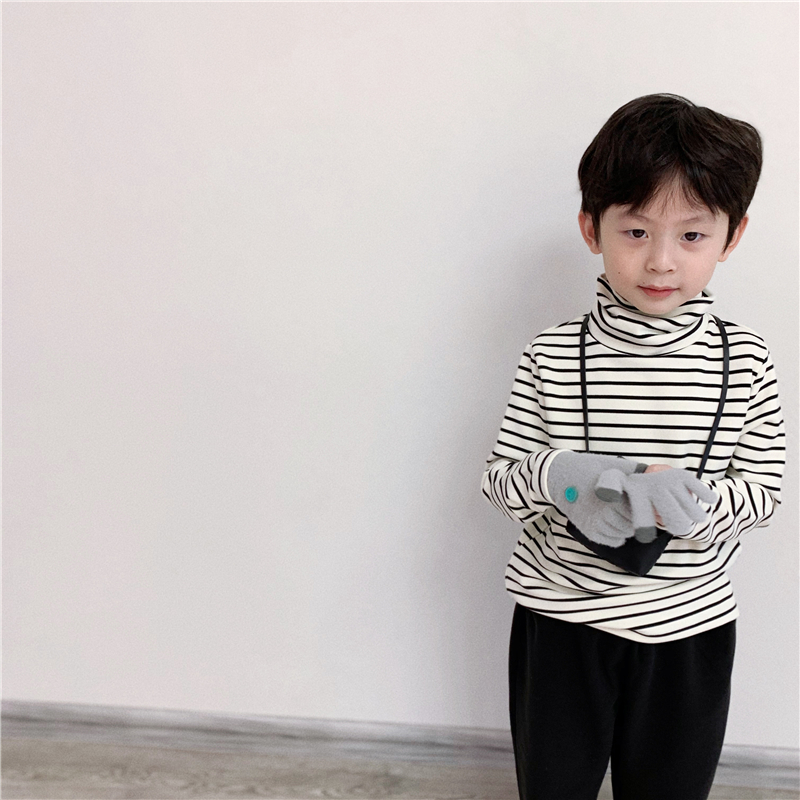 德芙绒黑白军绿高领条纹打底