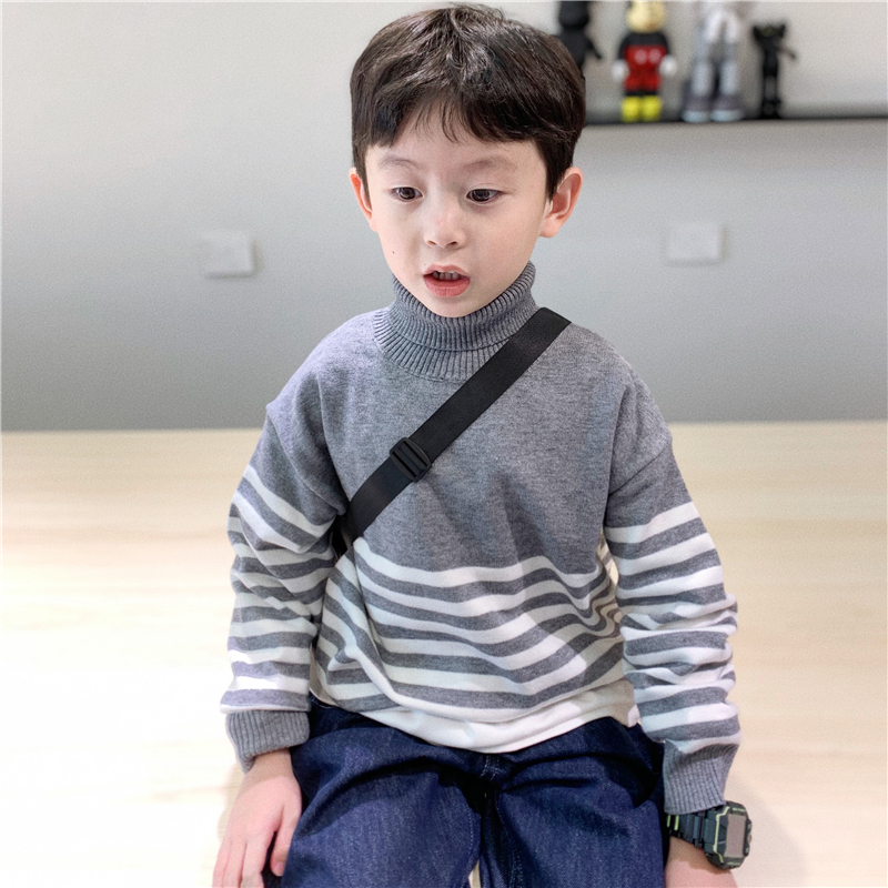 韩版宽松条纹高领毛衣