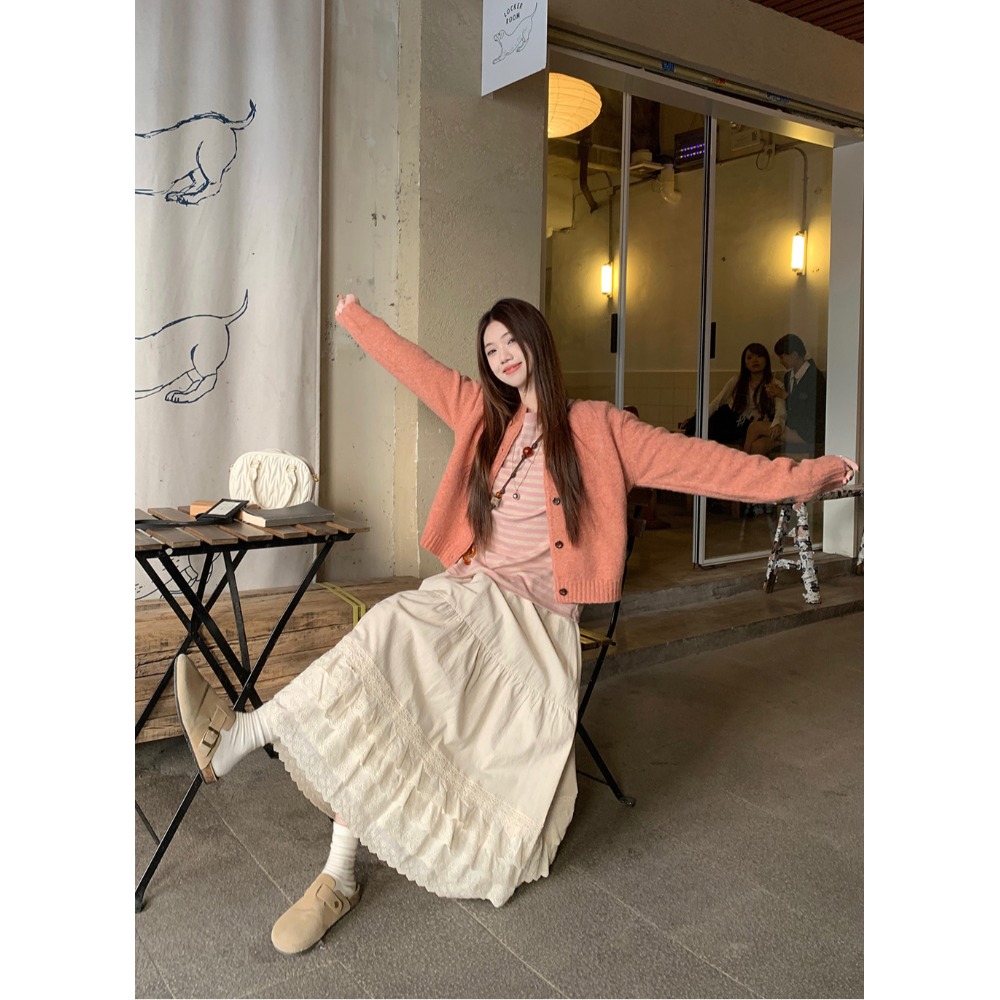 温柔风套装软糯针织开衫女条纹T恤2024冬季新款花边半身裙三件套